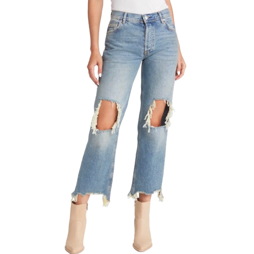#52 Free People Maggie Ripped Straight Jeans NWT